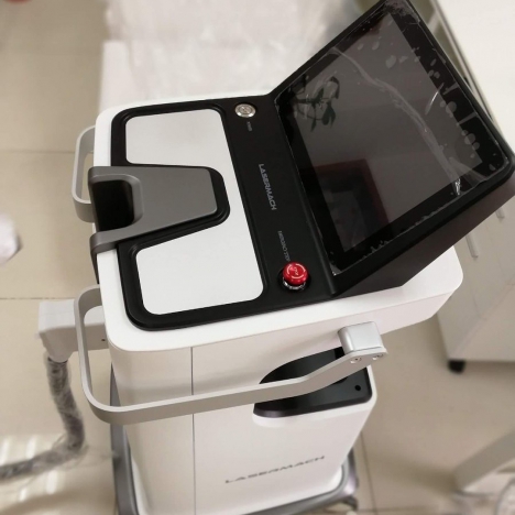 Косметологічний апарат для лазерної епіляції Lasermach Pro