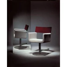 Перукарське крісло Poltrona Classic